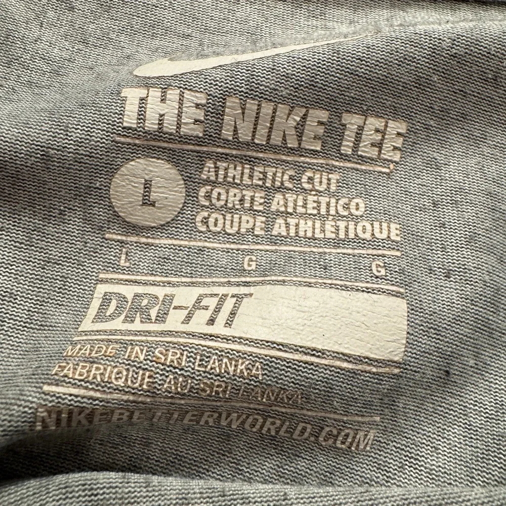 Nike Shirt Mens Large Gray Tee Spellout Short‎ Sleeve Crew Neck Casual Minimal
